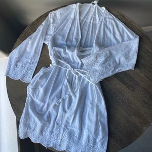 Artisan NY White Robe